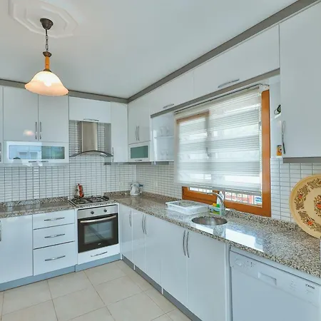 Ali Baba Apart Каш