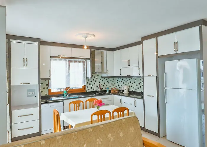 Ali Baba Apart Hotel *