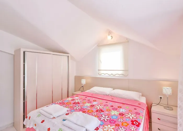 Ali Baba Apart Hotel *